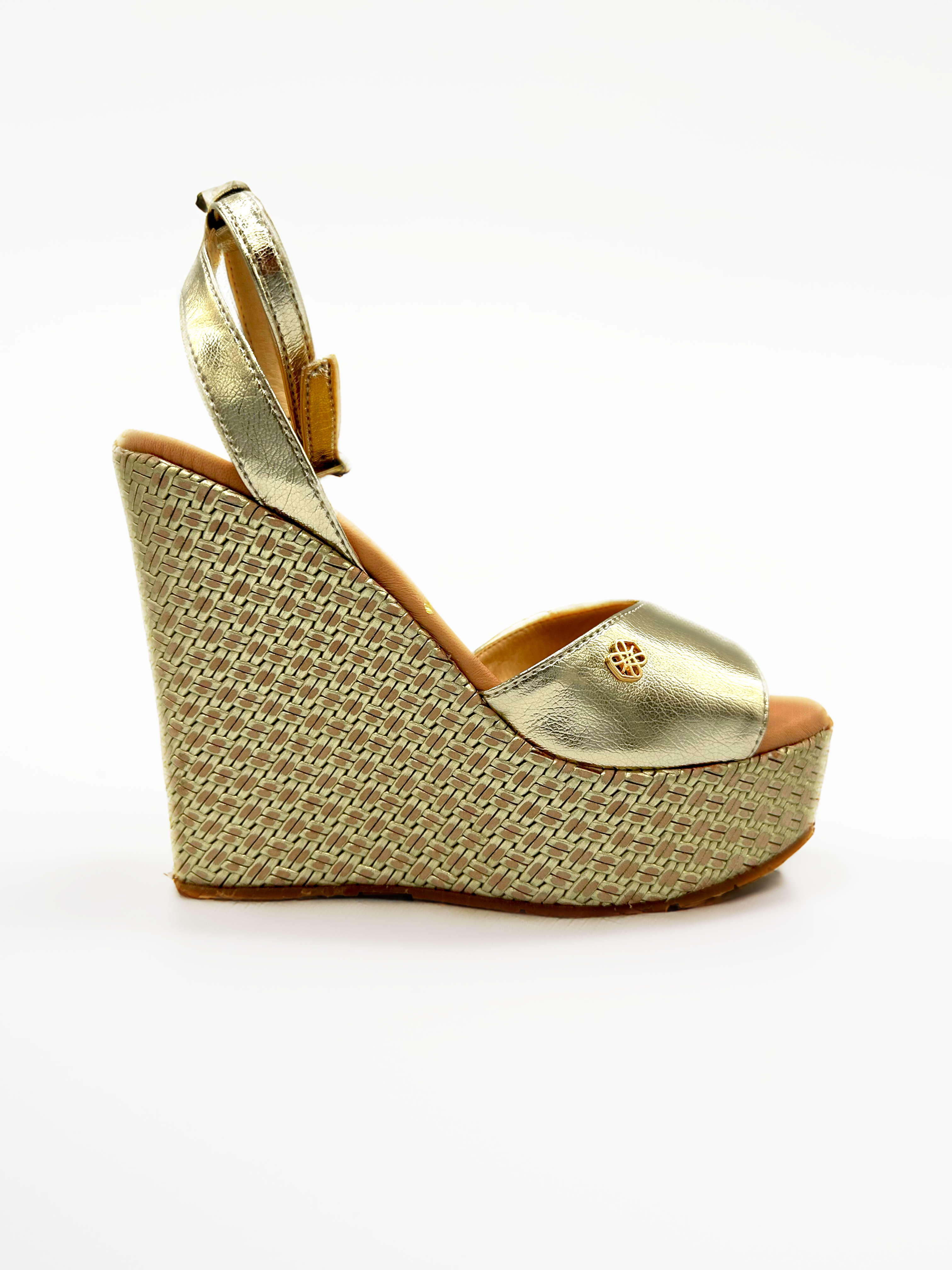 Casual Wear Bronze Comfort Slip-On Wedge Sandal, Size: 36-42 at Rs  1499/pair in Kanpur