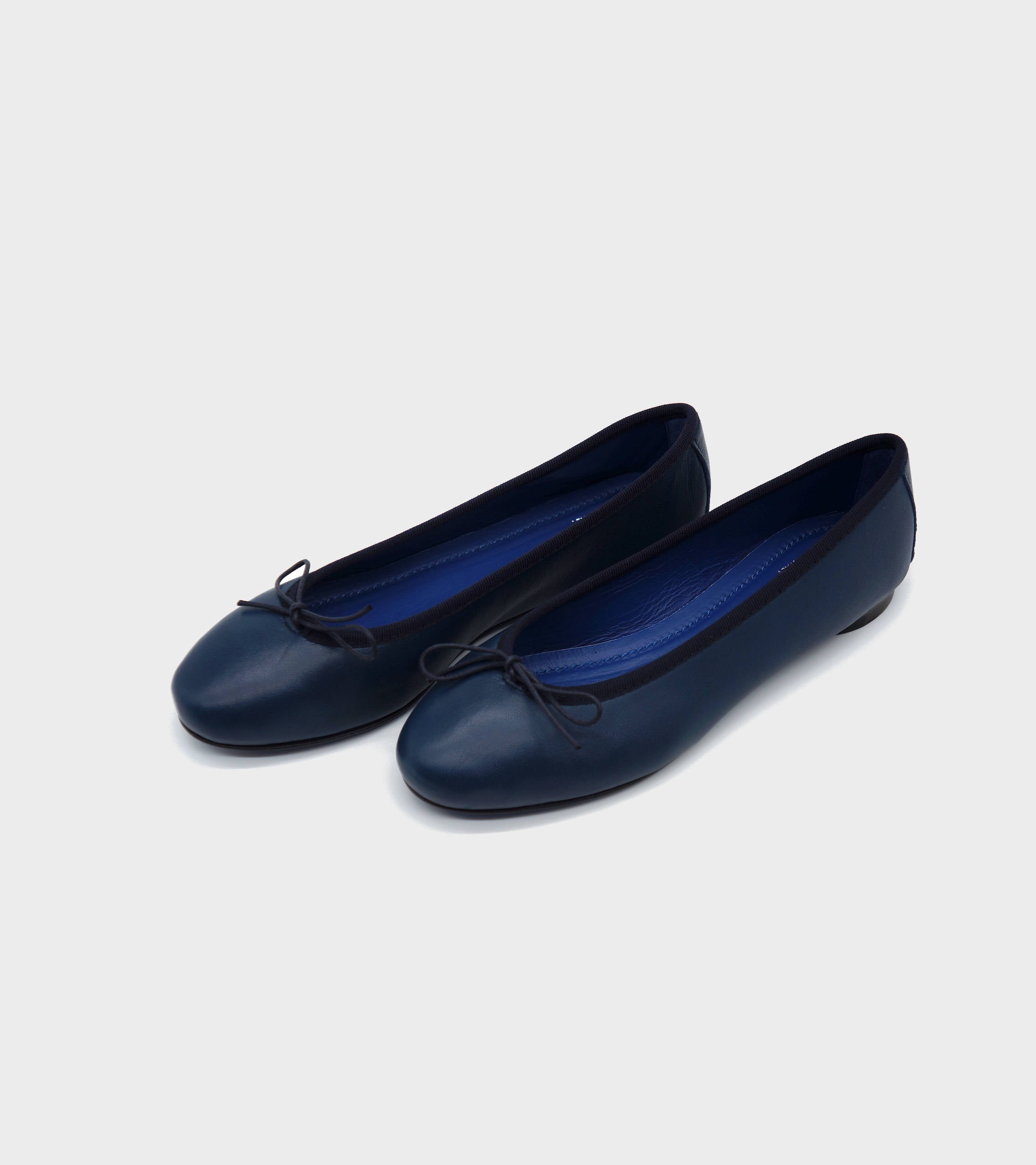 #color_perugia navy